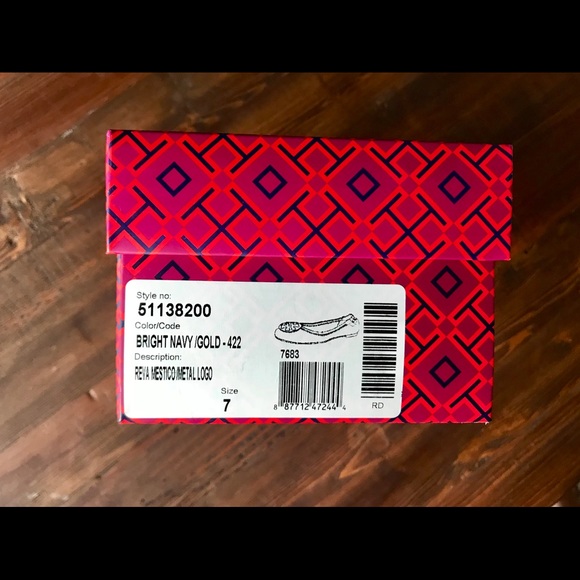 Tory Burch ‘Reva’ in Navy & Gold w/ original box - Picture 3 of 4